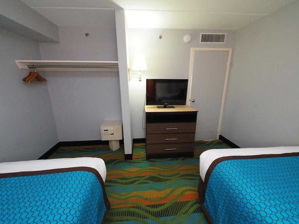 Marjac Suites Virginia Beach Oceanfront מראה חיצוני תמונה